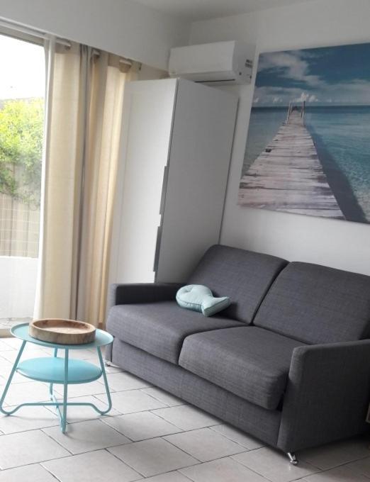 Studio Golfe Juan, Plages, Parking, Climatisation Apartment Vallauris Exterior photo